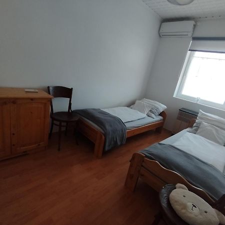Var-Lak Apartman Balatonfůzfő Exterior foto